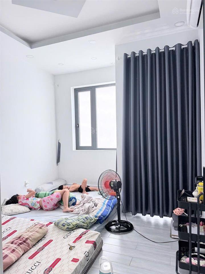 Bán nhà 3 tầng, hẻm 5m âu dương lân p3. q8 giá chỉ 5,26 tỷ tl