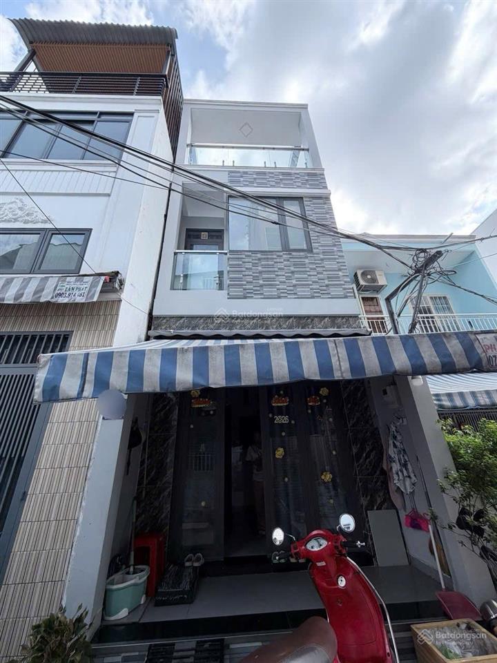 Bán nhà 3 tầng, hẻm 5m âu dương lân p3. q8 giá chỉ 5,26 tỷ tl