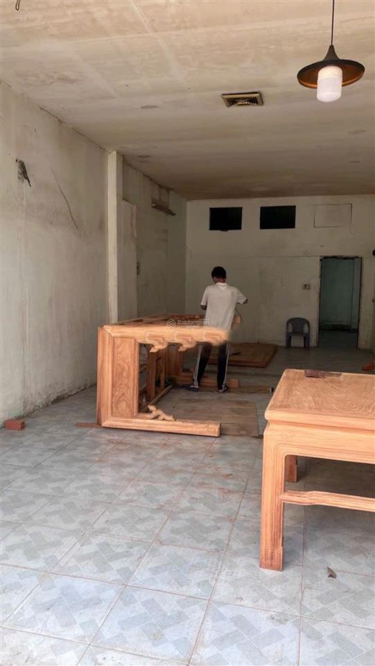 Cho thuê mặt bằng kho xưởng 9x15 có lửng  hẻm xe tải 1 trục