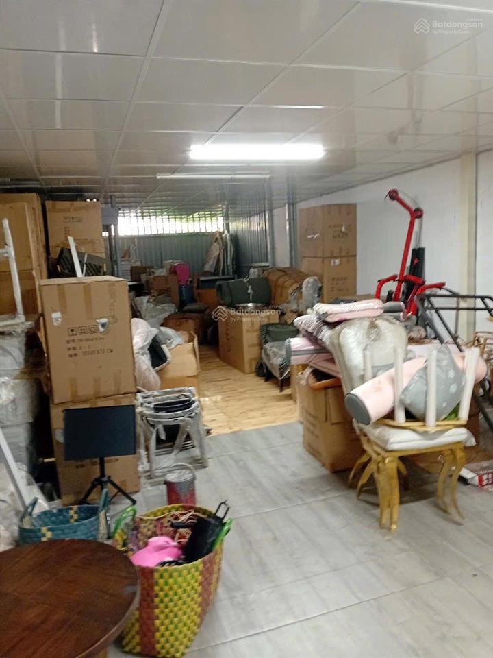 Cho thuê nhà 4,5x20m có 1 trệt 1 lầu trống suốt  làm kho xưởng gia công