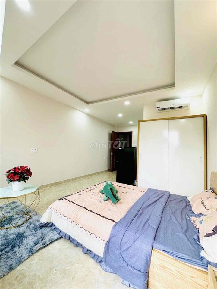 Căn Hộ Ban Công FULL NT Y Hình Ngay Nguyễn Xí