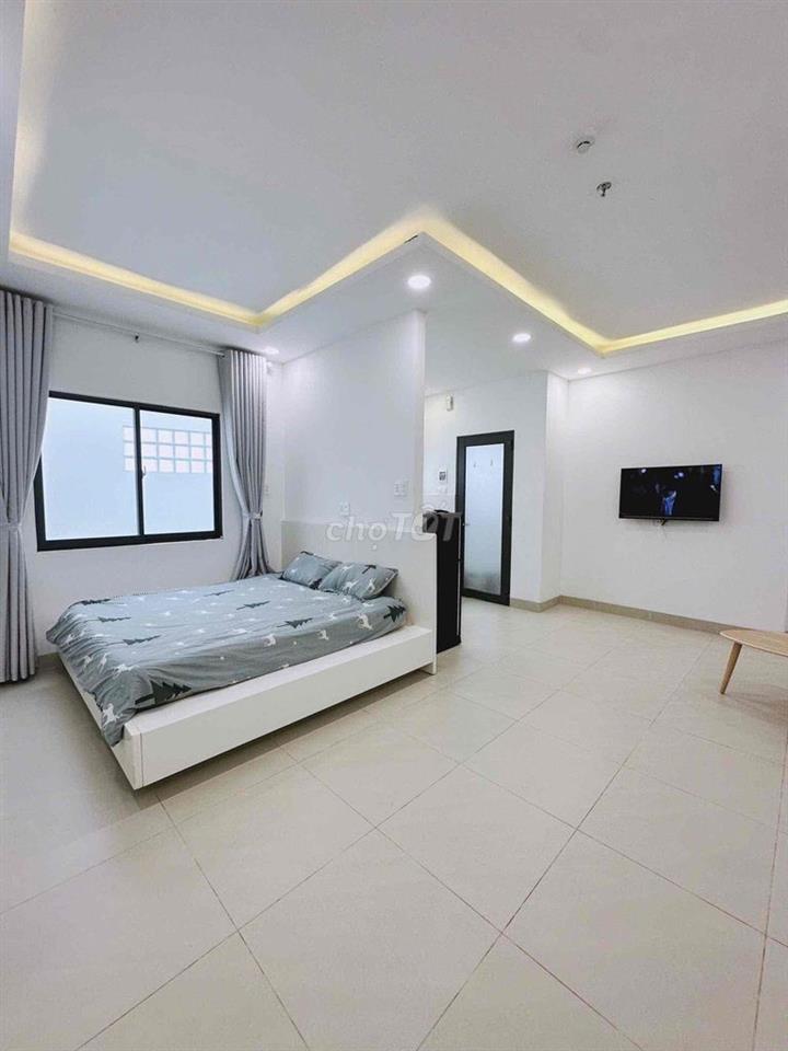 Căn Hộ Cao Cấp Chính Chủ FULL NT Ngay Hàng Xanh Bình Thạnh