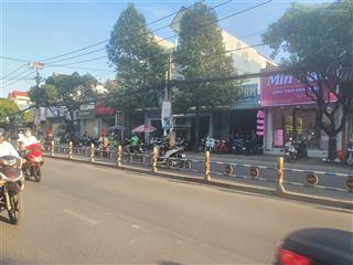 Chủ cần bán gấp hạ 1 tỷ nhà mặt tiền đường nguyễn ái quốc phường tân hiệp. đầu hẻm vào cư xá b5