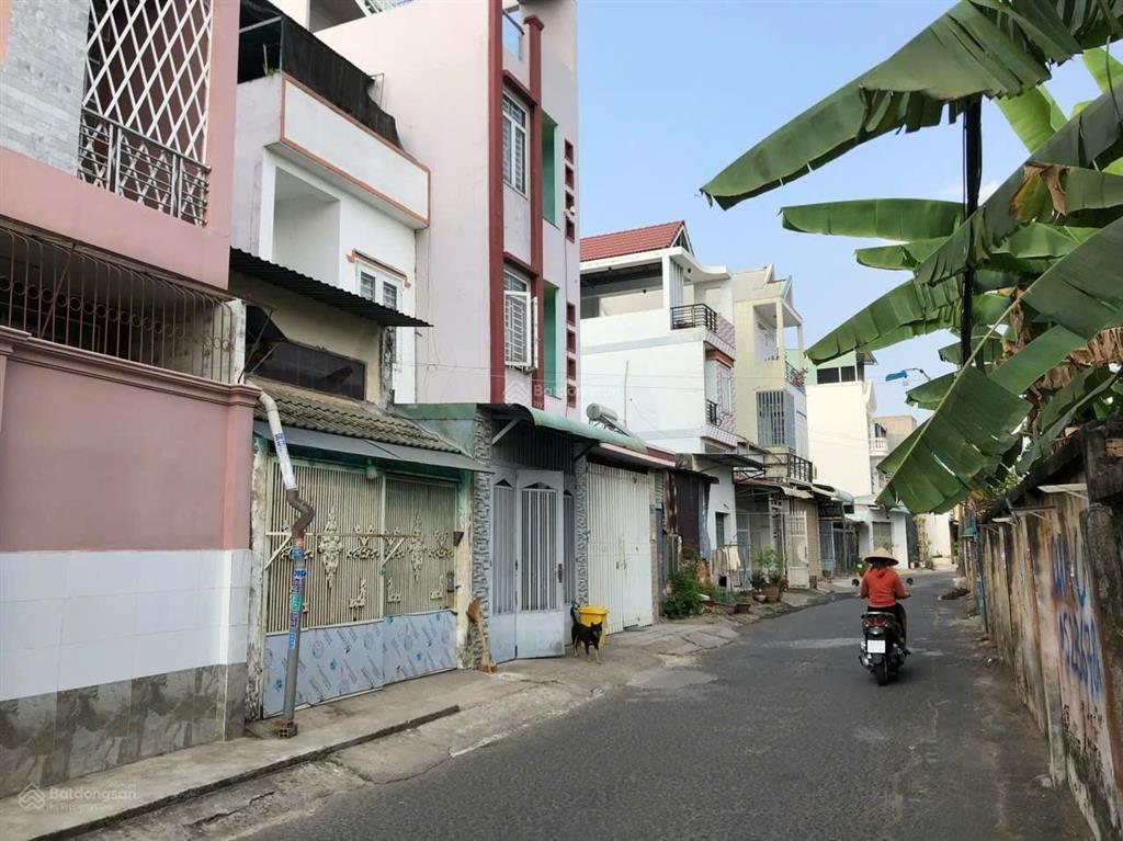 Chủ cần bán gấp hạ 1 tỷ nhà mặt tiền đường nguyễn ái quốc phường tân hiệp. đầu hẻm vào cư xá b5