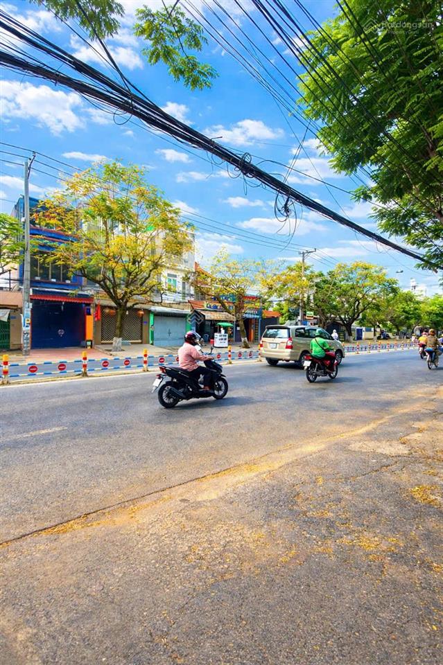 Bán nhà mặt tiền đường huỳnh văn nghệ ngay cs1 và cs2 trường đại học lạc hồng. giá rẻ chỉ 52tr/m2