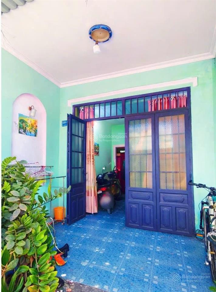 Bán nhà 1 lầu phường hiệp hoà cách bờ kè chục bước chân  đường ô tô. shr thổ cư