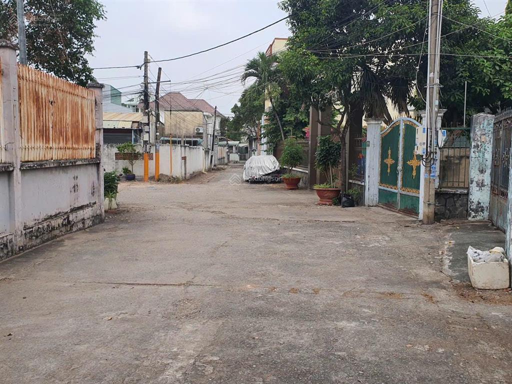 Bán đất khu cao cấp phường tam hiệp (tân hiệp) gần vòng xoay sân banh. shr thổ cư  giá chỉ 24tr/m2