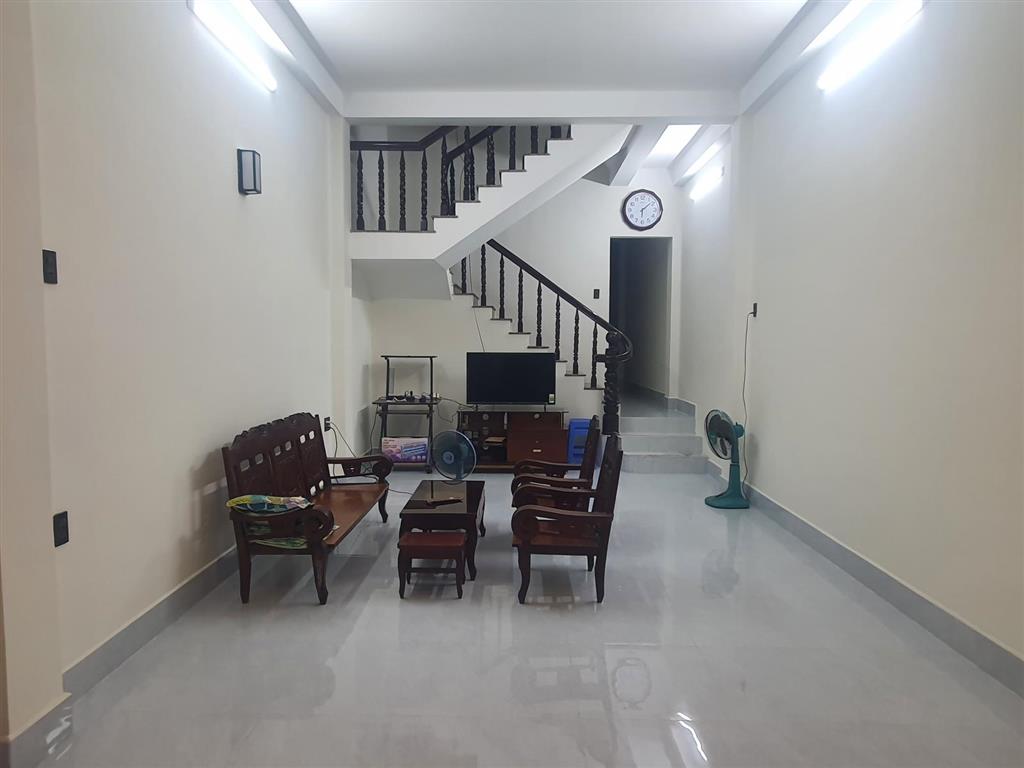 Bán nhà 2 lầu khu d2d phường thống nhất  trấn biên mới. dt 4x18m shr hoàn công đầy đủ