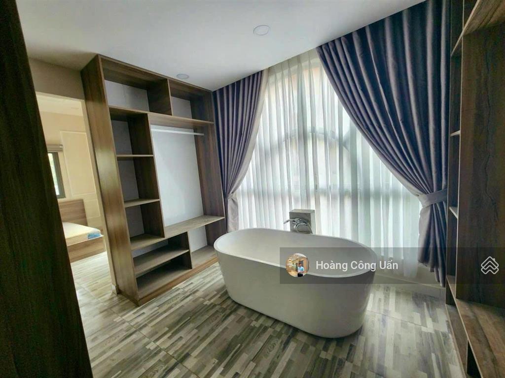 Nhà phố 2 lầu góc 2 mặt tiền, phường tân phong gần chợ phúc hải/gx phúc hải. dt 8x9m shr thổ cư