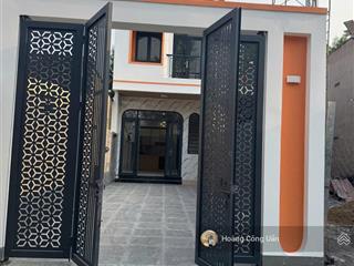 Nhà đẹp 1 lầu mặt tiền đường bình hoà  cây dương, phường tân triều. cách trục dt768  100m.