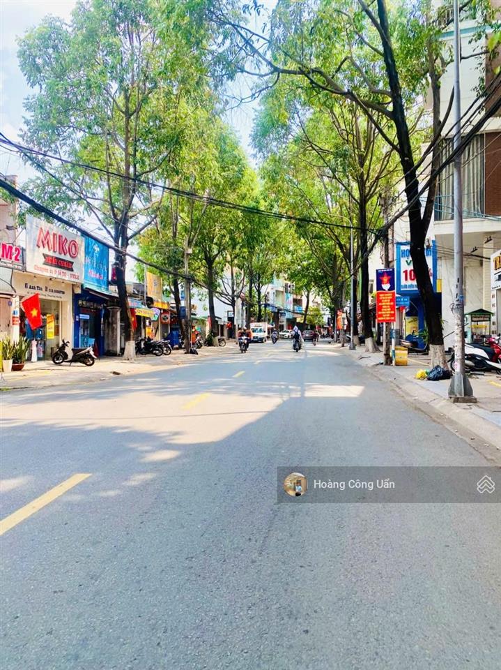 Bán nhà mặt tiền đường phan đình phùng phường trấn biên gần ngã 3 thành (đoạn cực đẹp). dt 5,2x21m