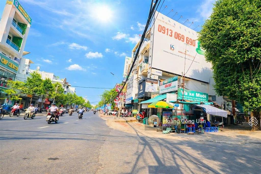 Hàng hot  giá rẻ  nhà mặt tiền đường phạm văn thuận gần coopmart  ngang 5,5m  12ty