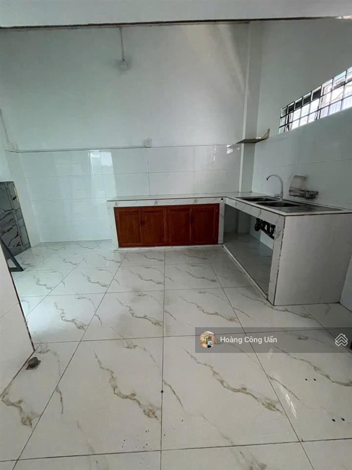 Bán nhà đối diện công viên, kdc bửu long. gần chợ bửu long, dt 85m2  chỉ 4tỷ200 shr hoàn công