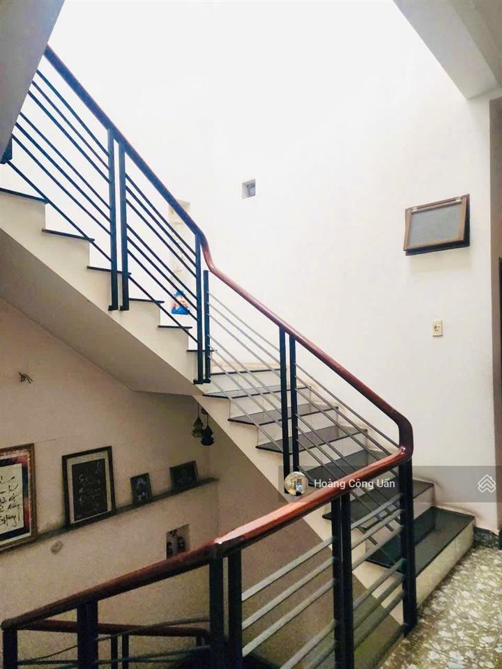 Bán nhà 3 lầu mặt tiền chợ biên hoà, phường thanh bình  trấn biên. dt 5x18m shr hoàn công