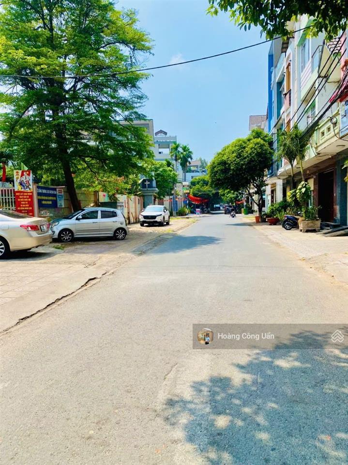Bán nhà 1 lầu trục kinh doanh đường d3 khu d2d phường trấn biên. 1 sẹc võ thị sáu 50m. giá 5ty7