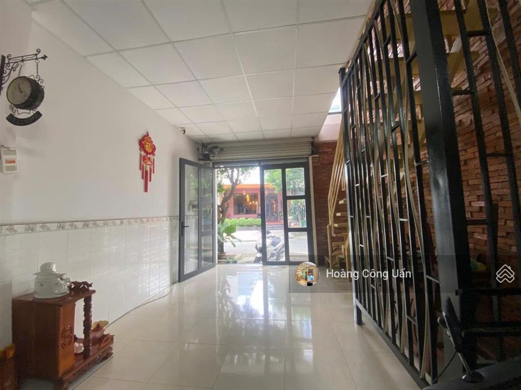 Bán nhà 1 lầu trục kinh doanh đường d3 khu d2d phường trấn biên. 1 sẹc võ thị sáu 50m. giá 5ty7