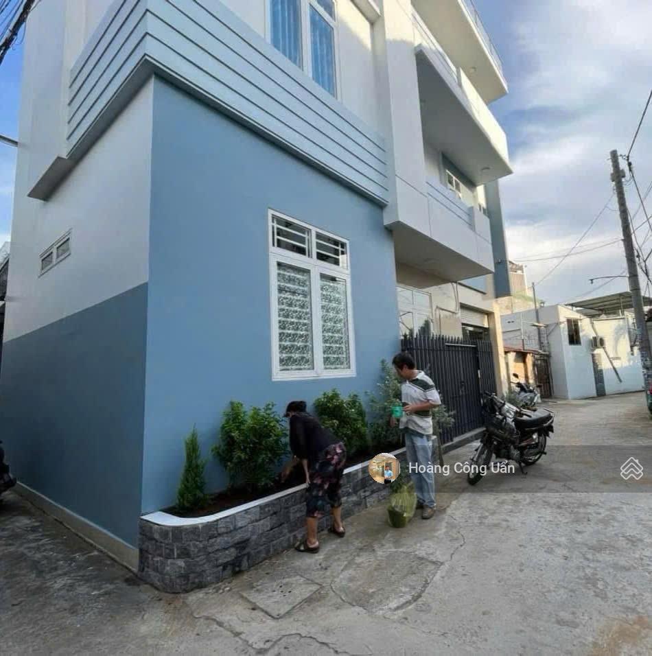 Nhà phố 2 lầu đẹp cao cấp phường trấn biên (trung dũng). gần cv biên hùng. sổ hồng hoàn công
