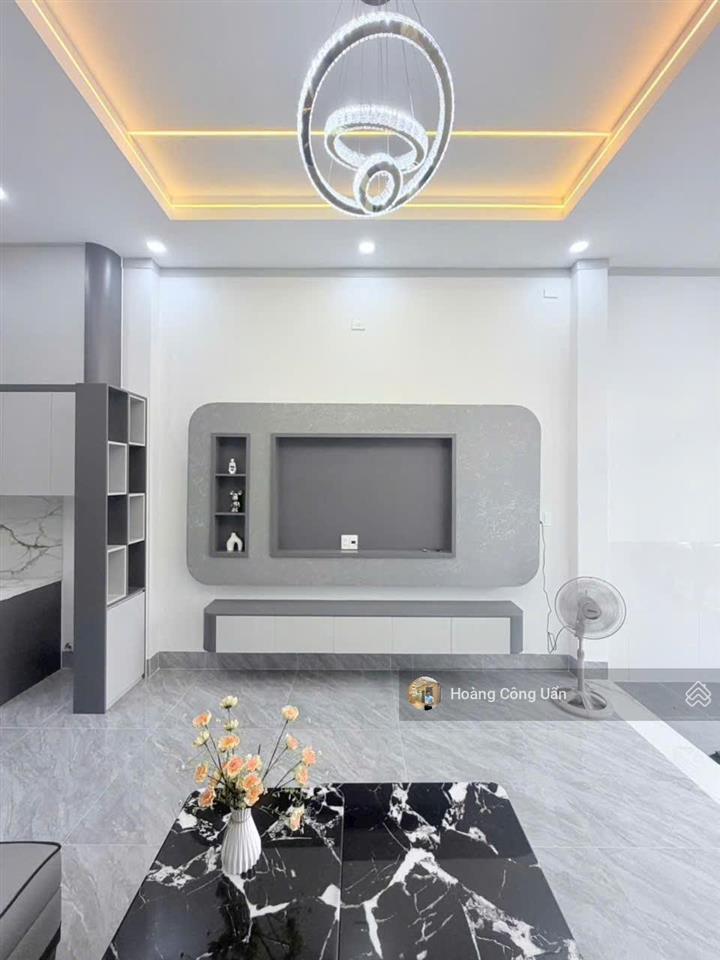 Nhà đẹp phường tân phong gần nhà thi đấu quảng trường tỉnh/chợ phúc hải. nhà full nội thất như hình