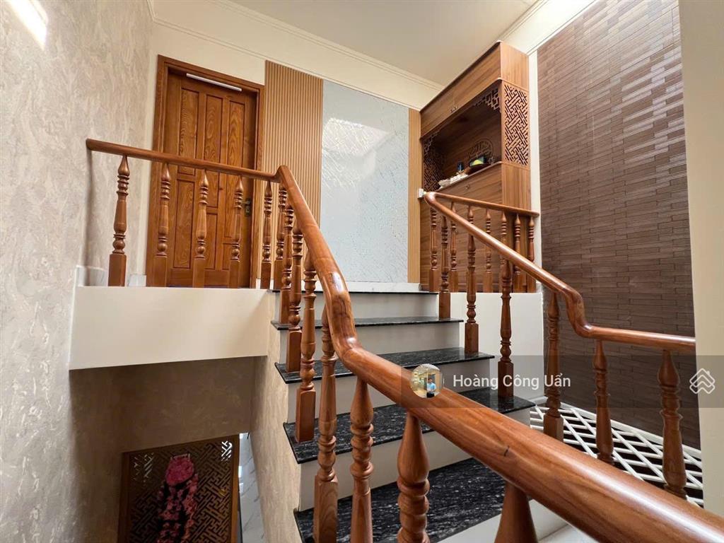 Bán nhà 2 lầu khu cư xá b5 (cư xá công an) p. tân hiệp (tam hiệp mới). dt 70m2 sổ hoàn công 200m2