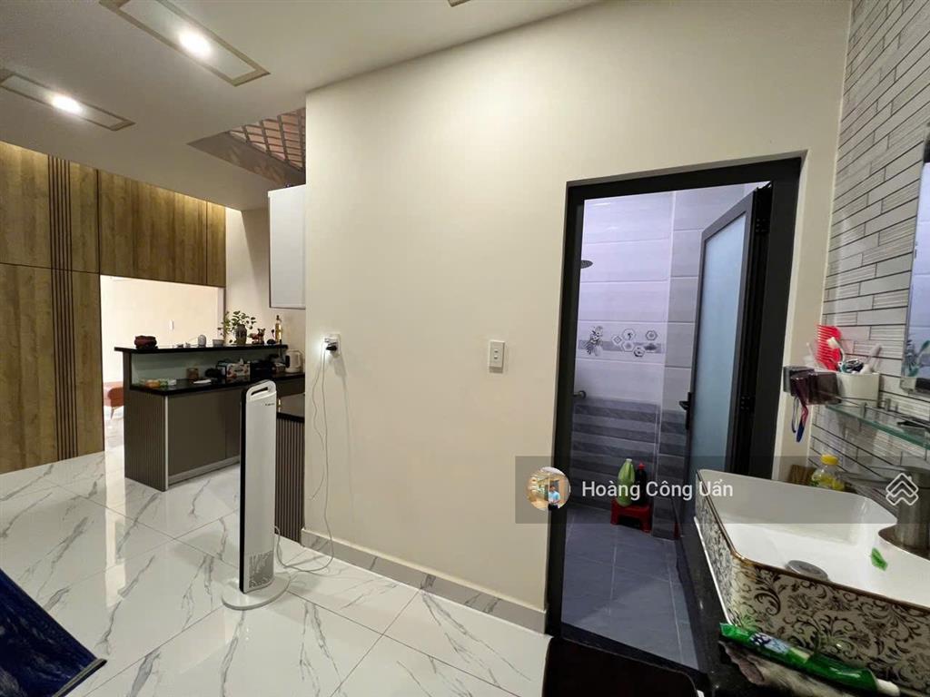 Bán nhà 2 lầu khu cư xá b5 (cư xá công an) p. tân hiệp (tam hiệp mới). dt 70m2 sổ hoàn công 200m2