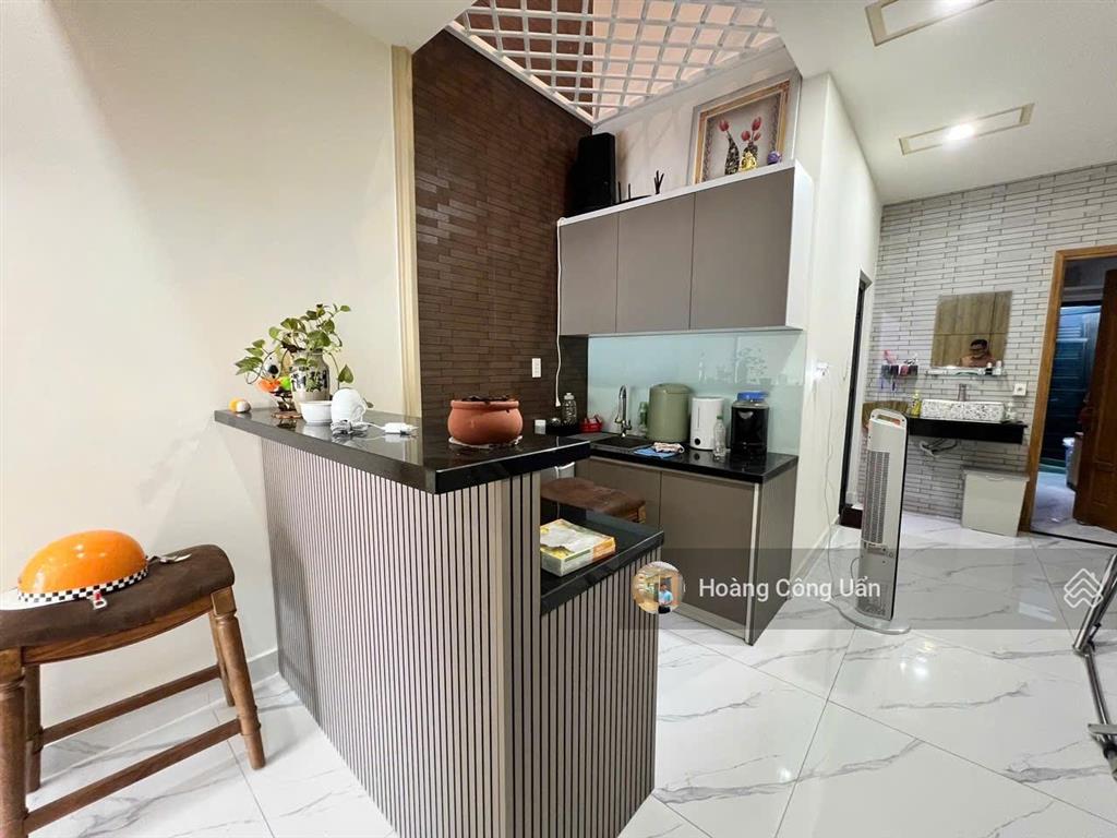 Bán nhà 2 lầu khu cư xá b5 (cư xá công an) p. tân hiệp (tam hiệp mới). dt 70m2 sổ hoàn công 200m2