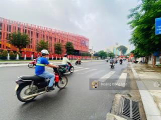 Nhà rộng giá 2 tỷ1 sẹc đường 30/4 chỉ 30m. phường quyết thắng  trấn biên. gần trường quốc tế sna