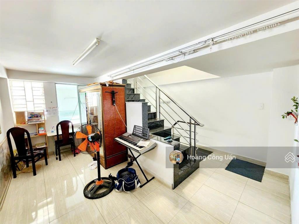 Bán lỗ nhà 1 lầu trục kinh doanh đường bên hông bvđk đồng nai  phường tam hiệp mới. giá chỉ 5 tỷ