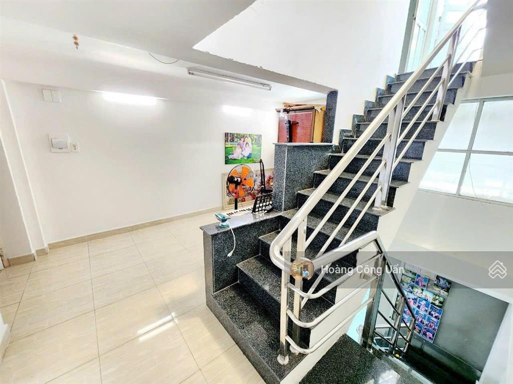 Bán lỗ nhà 1 lầu trục kinh doanh đường bên hông bvđk đồng nai  phường tam hiệp mới. giá chỉ 5 tỷ