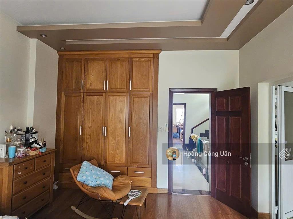 Bán gấp nhà 4 tầng mặt tiền đường nguyễn thành phương, view sông, dt 6x21m shr hoàn công  8 tỷ 2