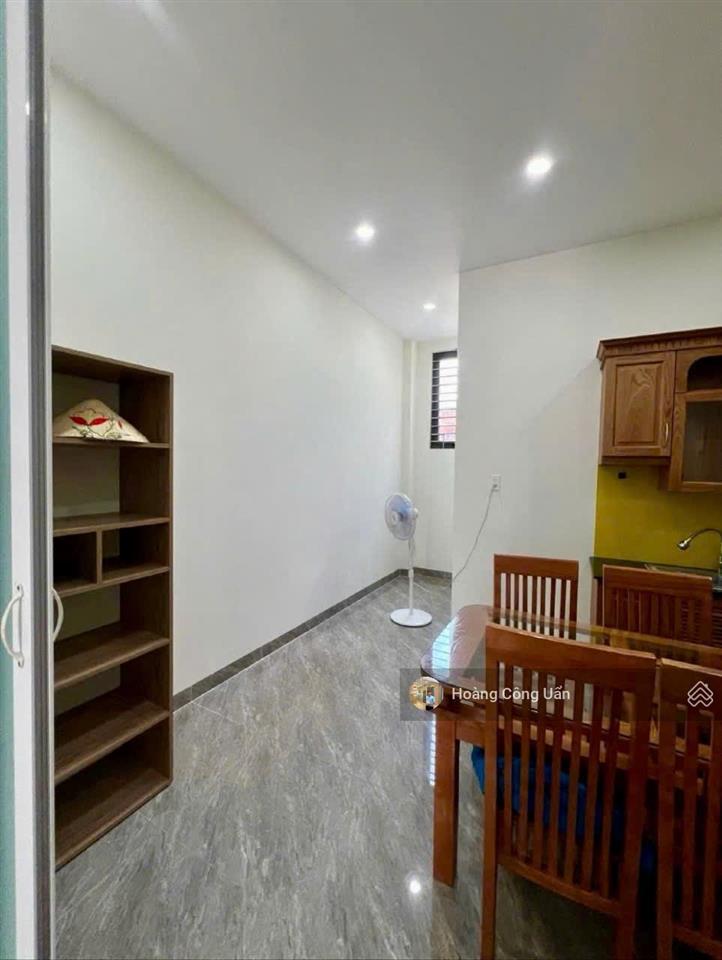 Nhà 1 lầu đẹp  mặt tiền đường nguyễn văn hoa. phường thống nhất  đoạn gần chợ/trường cơ điện