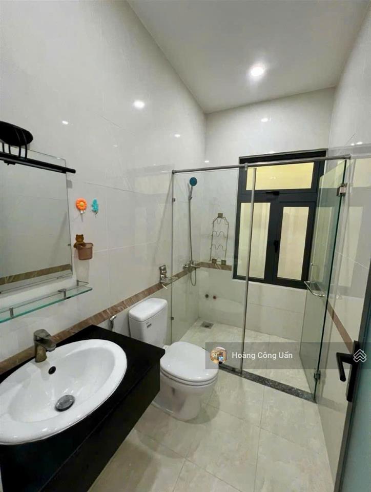 Nhà 1 lầu đẹp  mặt tiền đường nguyễn văn hoa. phường thống nhất  đoạn gần chợ/trường cơ điện