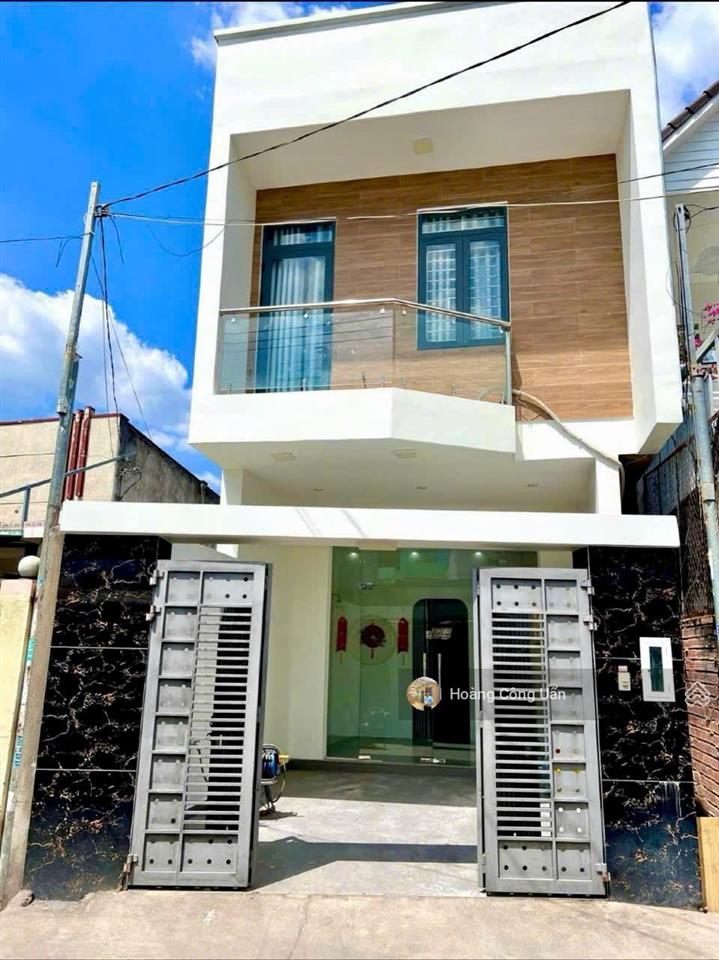 Nhà 1 lầu đẹp  mặt tiền đường nguyễn văn hoa. phường thống nhất  đoạn gần chợ/trường cơ điện