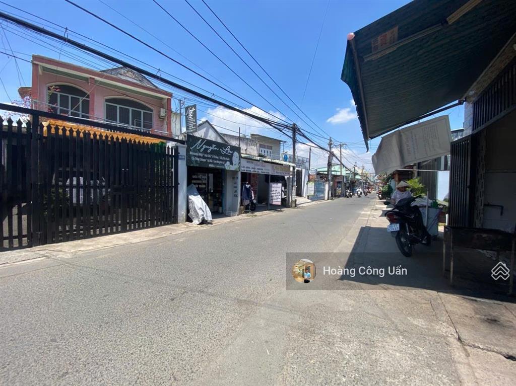 Nhà 1 lầu đẹp  mặt tiền đường nguyễn văn hoa. phường thống nhất  đoạn gần chợ/trường cơ điện