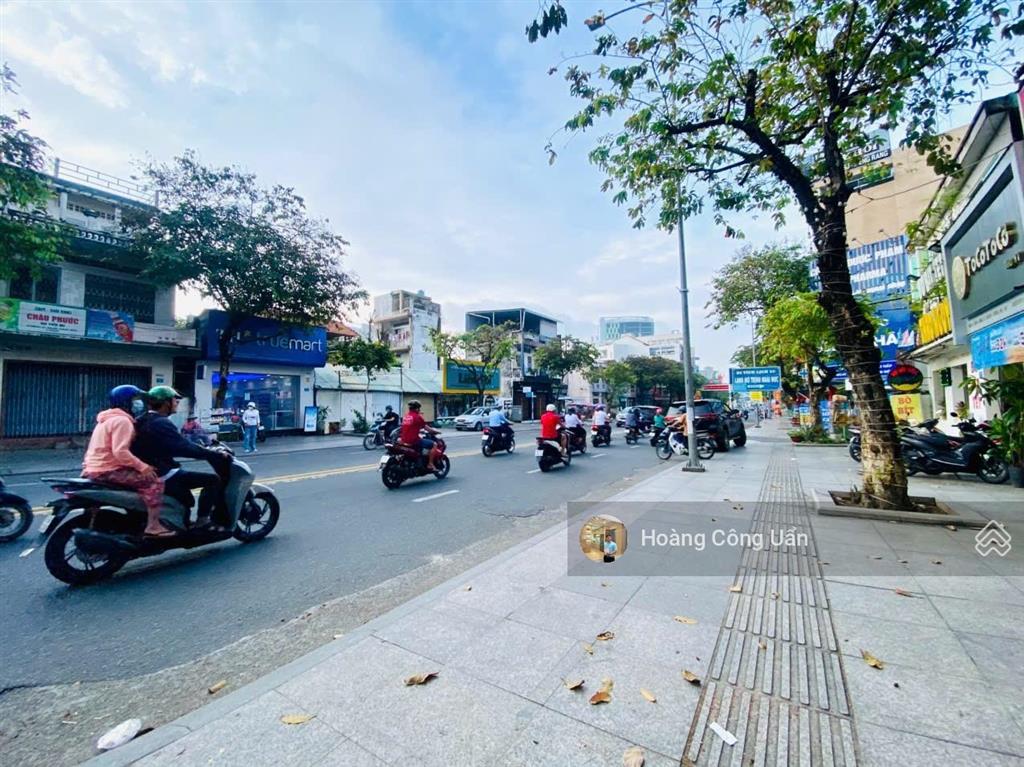 Bán nhà mặt tiền đường 30/4 đoạn gần cv biên hùng  kd đẹp trục đường  ngang 7m hiếm.