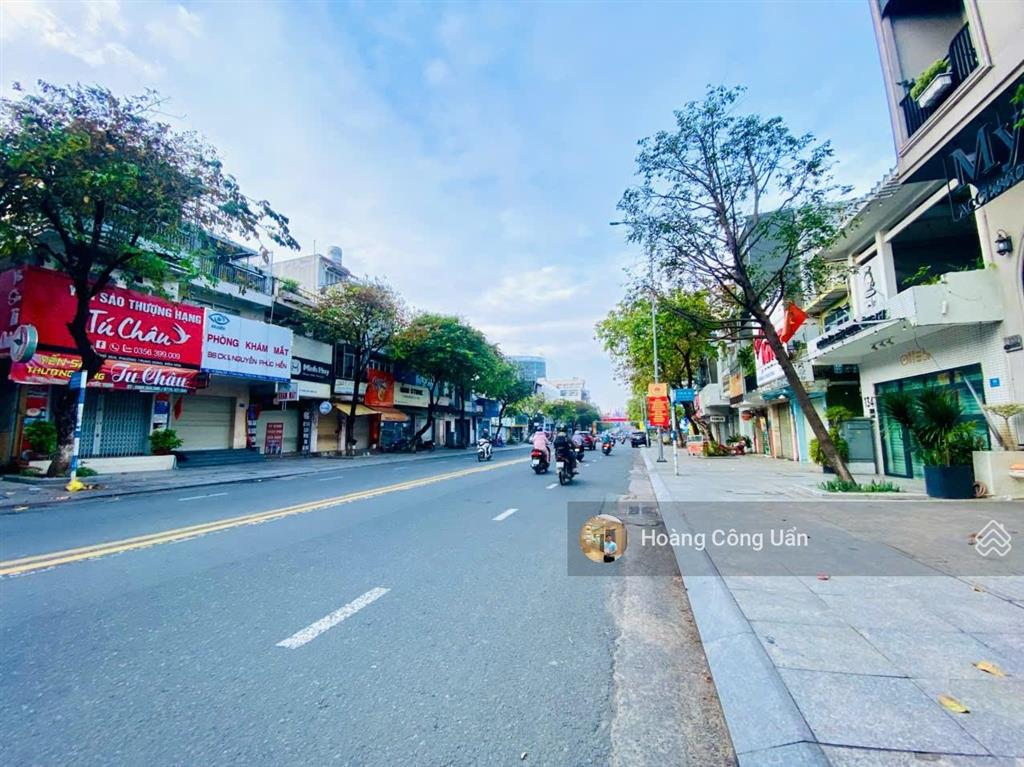 Bán nhà mặt tiền đường 30/4 đoạn gần cv biên hùng  kd đẹp trục đường  ngang 7m hiếm.