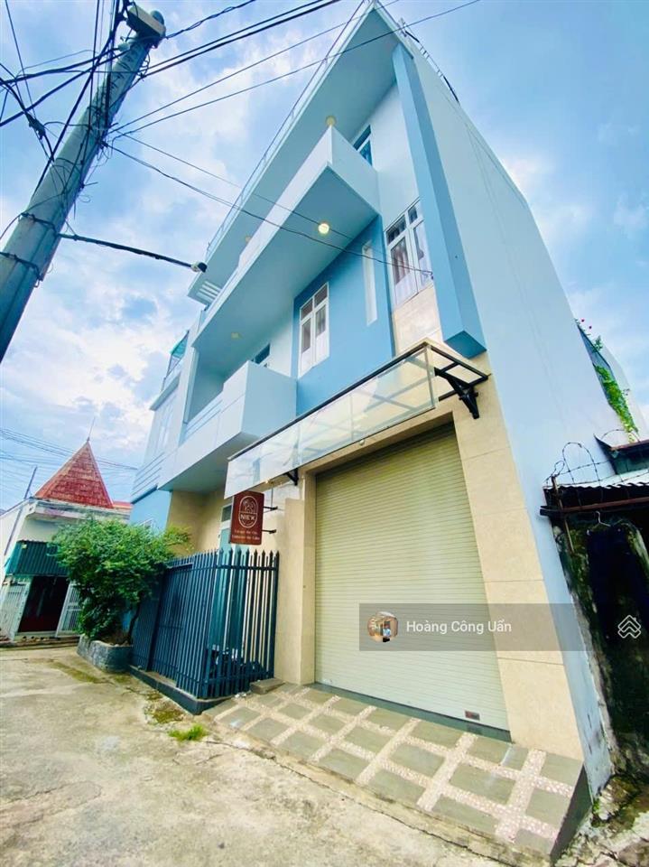 Nhà đẹp 2 lầu phường trấn biên (trung dũng) gần công viên biên hùng. dt 6,5x12m  shr hoàn công