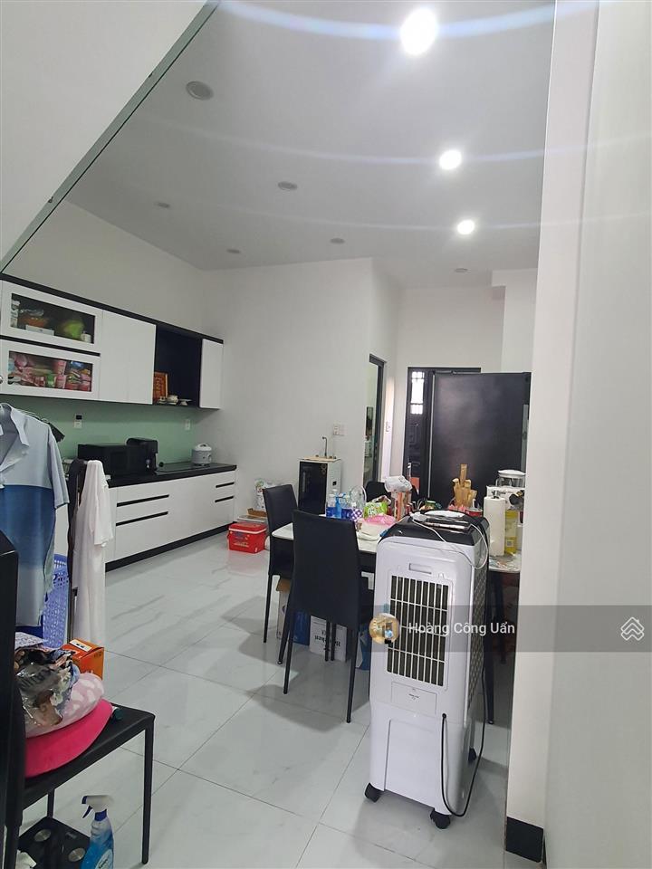 Bán nhà 1 lầu đẹp xây ở  kdc bửu long  do chủ đi định cư mỹ nên cần bán gấp. shr hoàn công