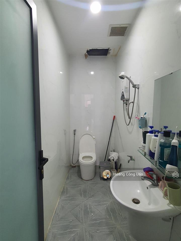 Bán nhà 1 lầu đẹp xây ở  kdc bửu long  do chủ đi định cư mỹ nên cần bán gấp. shr hoàn công