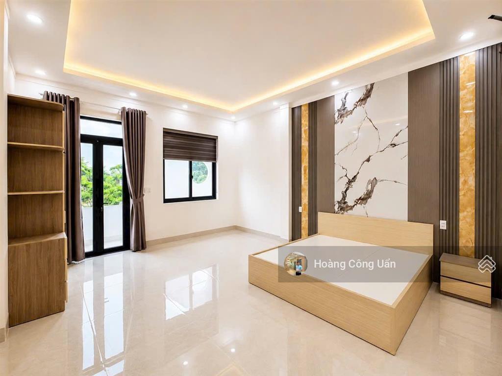 Nhà đẹp 2 lầu mới, khu tđc phường bửu hoà  biên hoà (đối diện công viên). để lại nội thất như hình