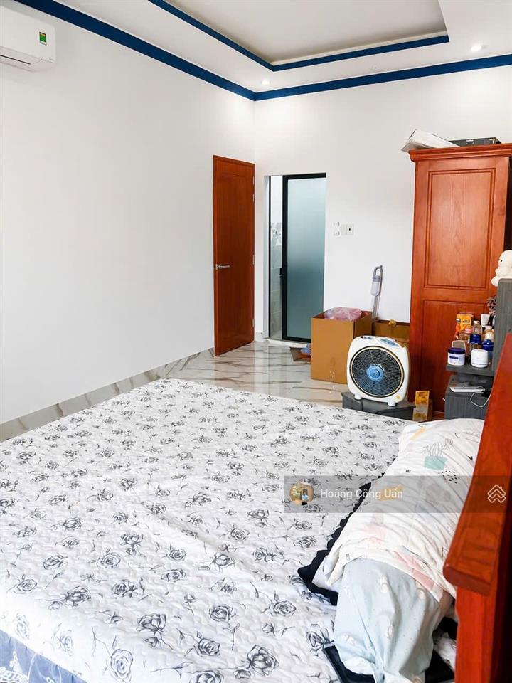 Nhà đẹp 2 lầu, phường bửu hoà, cách chợ đồn 100m. dt 115m2  giá rẻ chỉ 3ty2