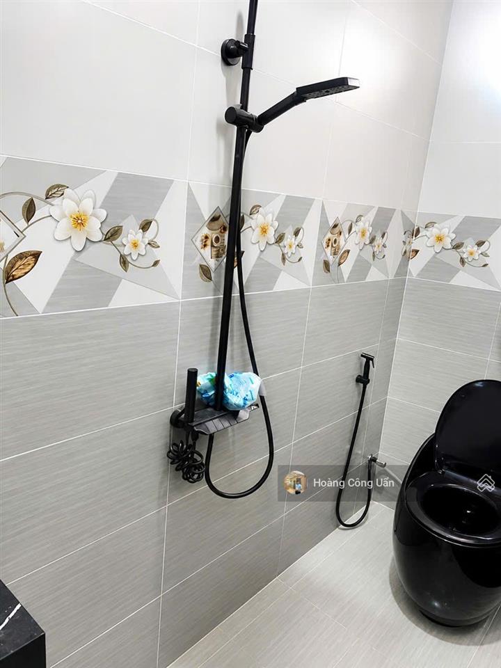 Nhà đẹp 2 lầu, phường bửu hoà, cách chợ đồn 100m. dt 115m2  giá rẻ chỉ 3ty2