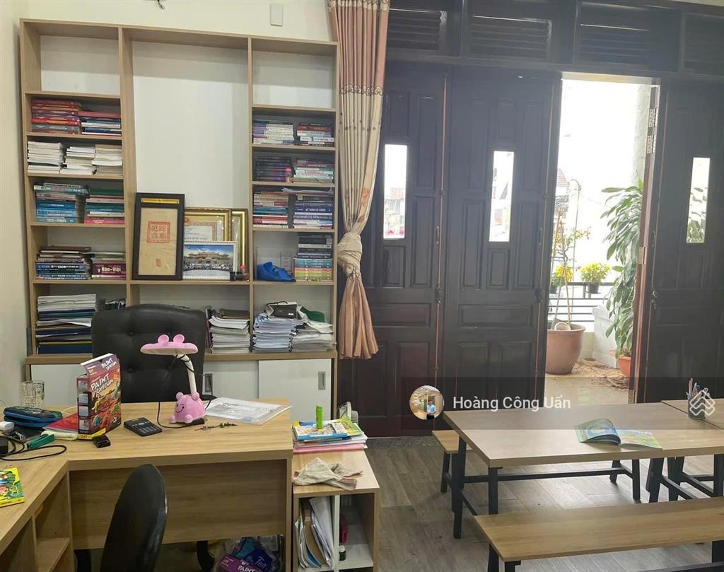 Nhà phố rộng đẹp cao cấp kp1 phường tân hiệp (tam hiệp). gần công an b5. dt 209m2  shr hoàn công