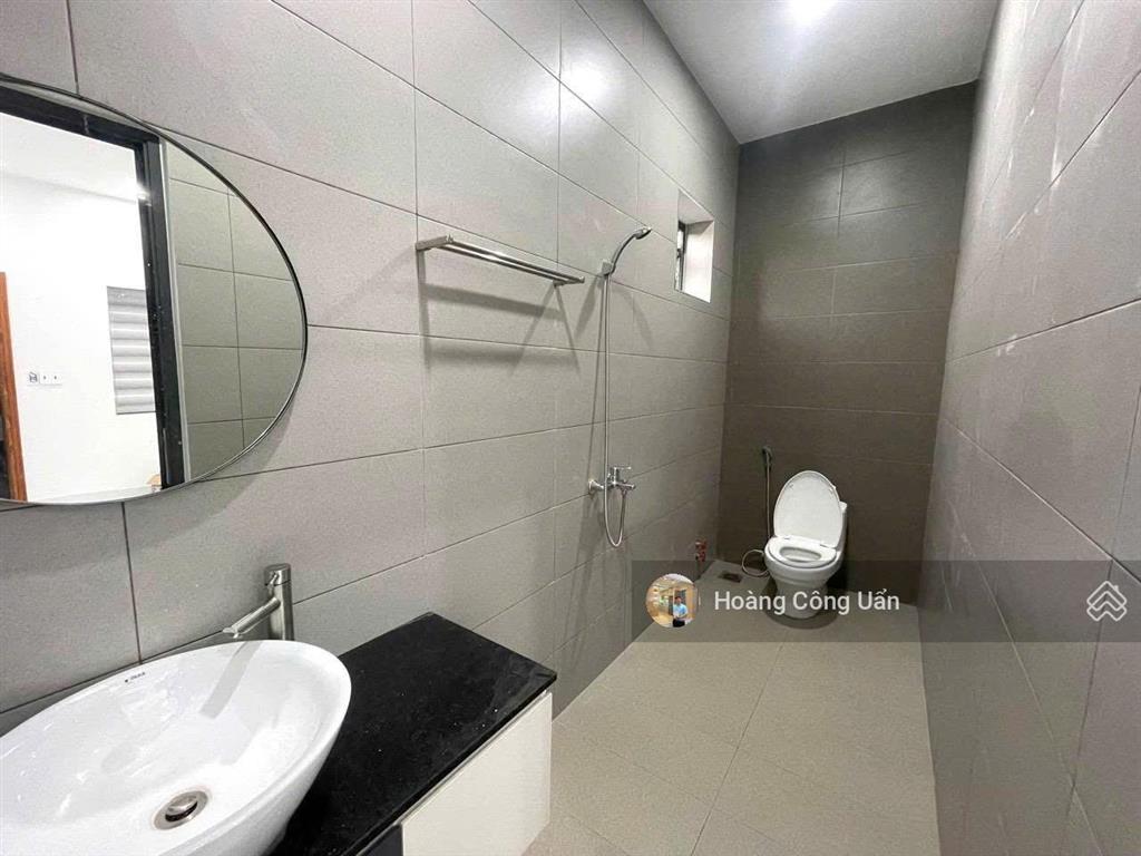 Bán nhà mặt tiền đường bùi văn hoà phường long bình phù hợp ở + kinh doanh. dt 7,8x60m shr thổ cư