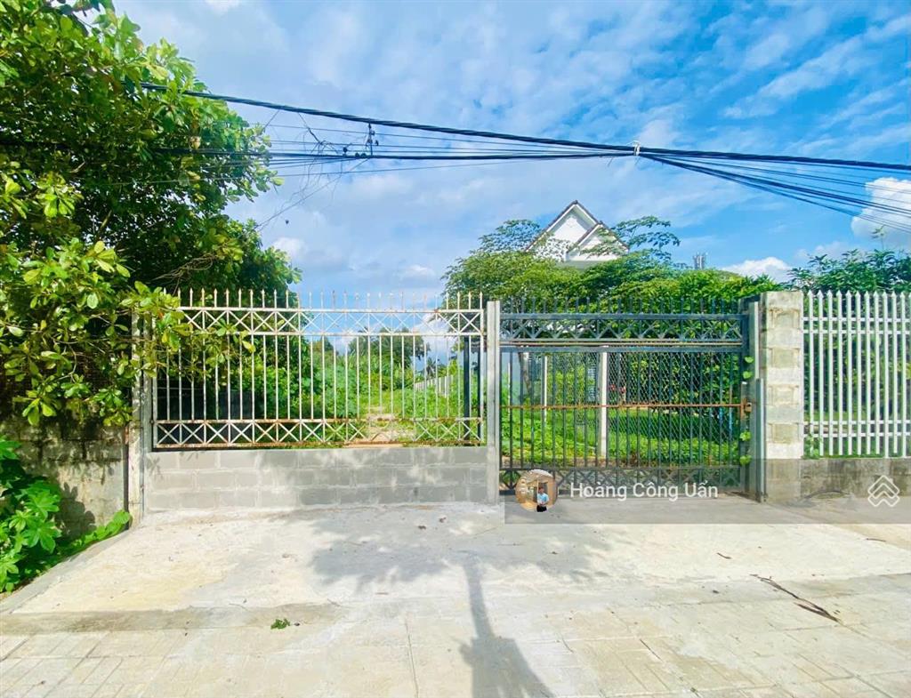 Đất lớn mặt tiền đường bờ kè sông đồng nai. phường bửu long (rẻ hơn giá hẻm). dt 416m2  10 tỷ