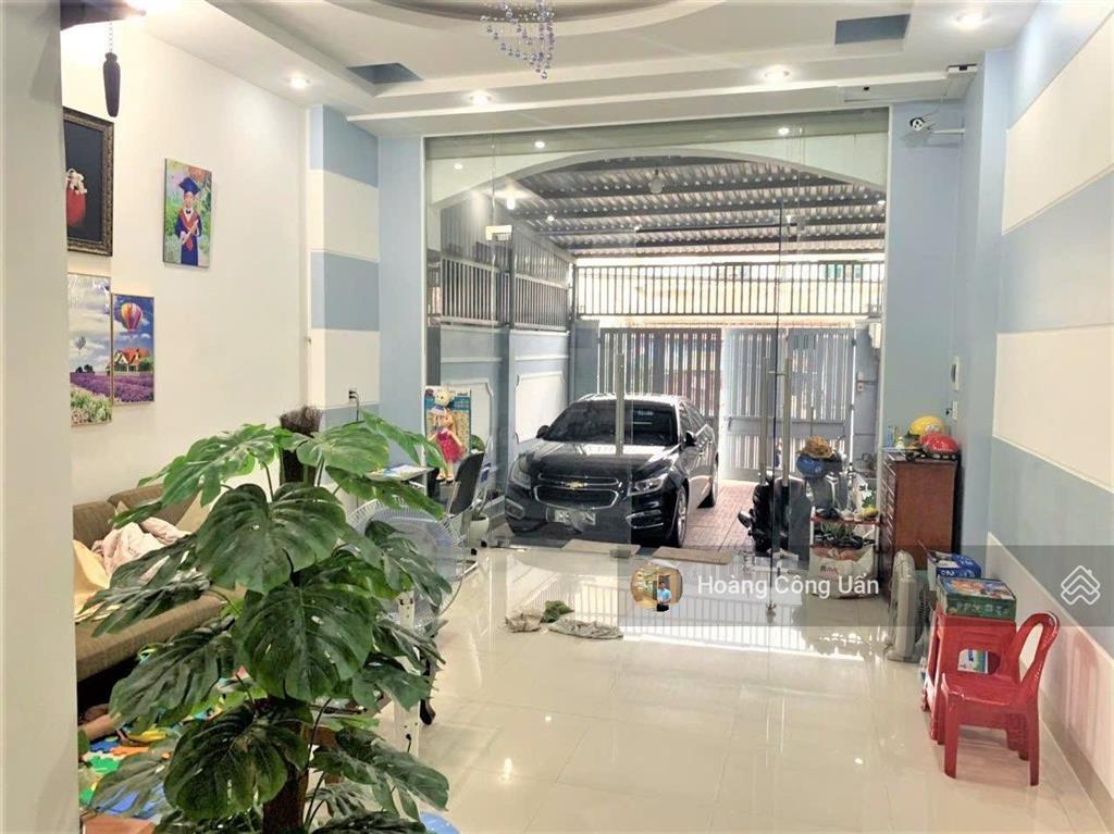 Nhà đẹp 2 lầu mặt tiền đường hoàng minh chánh, phường hoá an  biên hoà. dt 5x27m shr hoàn công