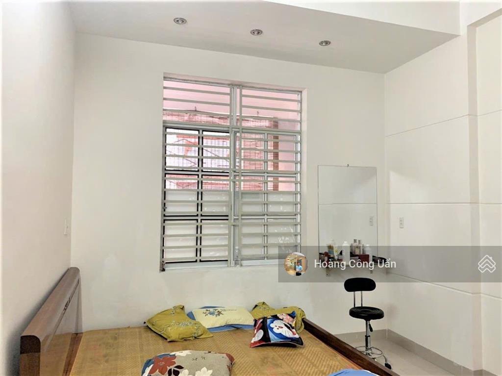 Nhà đẹp 2 lầu mặt tiền đường hoàng minh chánh, phường hoá an  biên hoà. dt 5x27m shr hoàn công