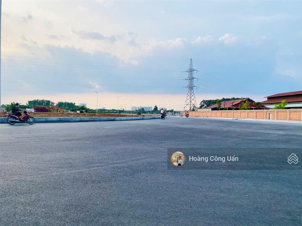 Đất rộng đẹp cù lao phố phường trấn biên  hiệp hoà cách chùa tỉnh hội 200m. dt 6x30m  giá 5tỷ3