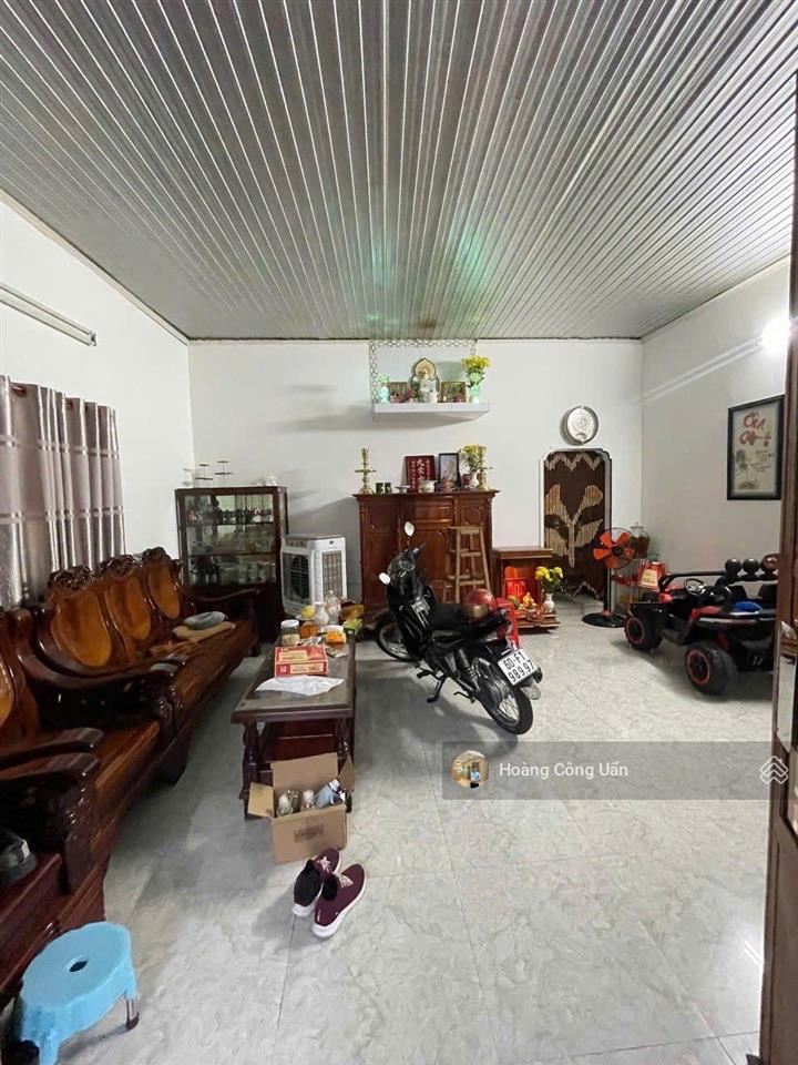 Nhà rộng gần nhà hàng cây dừa, phường quang vinh  trấn biên. dt 8x17m shr hoàn công  3tỷ500