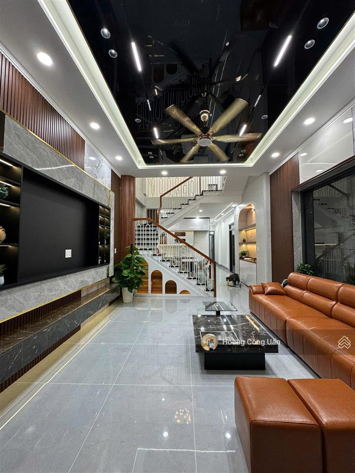 Bán nhà luxury phường trảng dài. gần công an phường, thcs trảng dài. dt 170m2  giá chỉ 4ty790