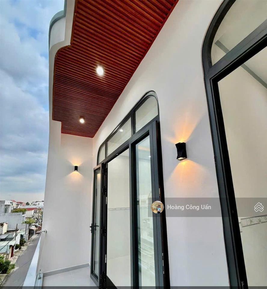 Bán nhà 2 lầu vị trí kinh doanh ngay chợ phúc hải  phường tân phong. ngang hơn 5m